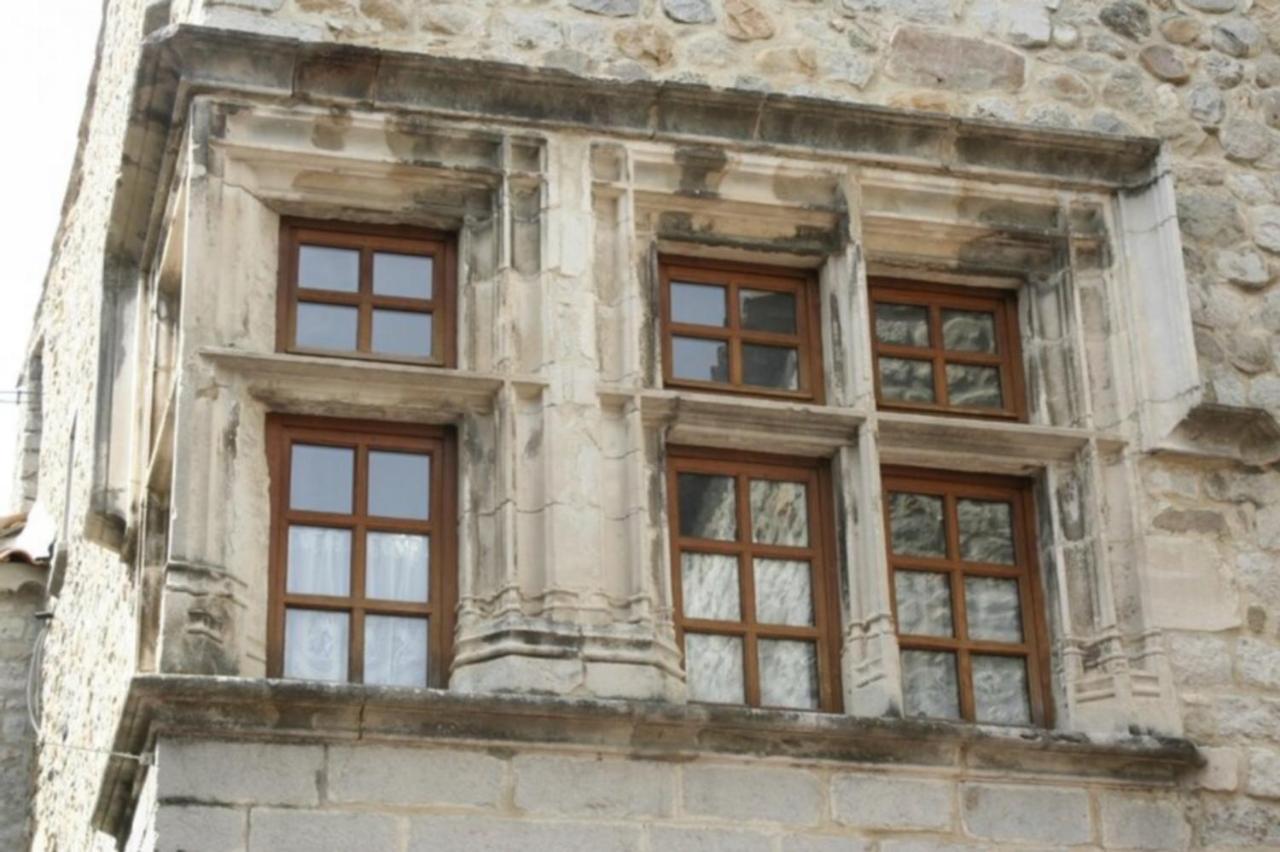 Maison Du Baron - Centre Historique De Ruoms Exteriér fotografie